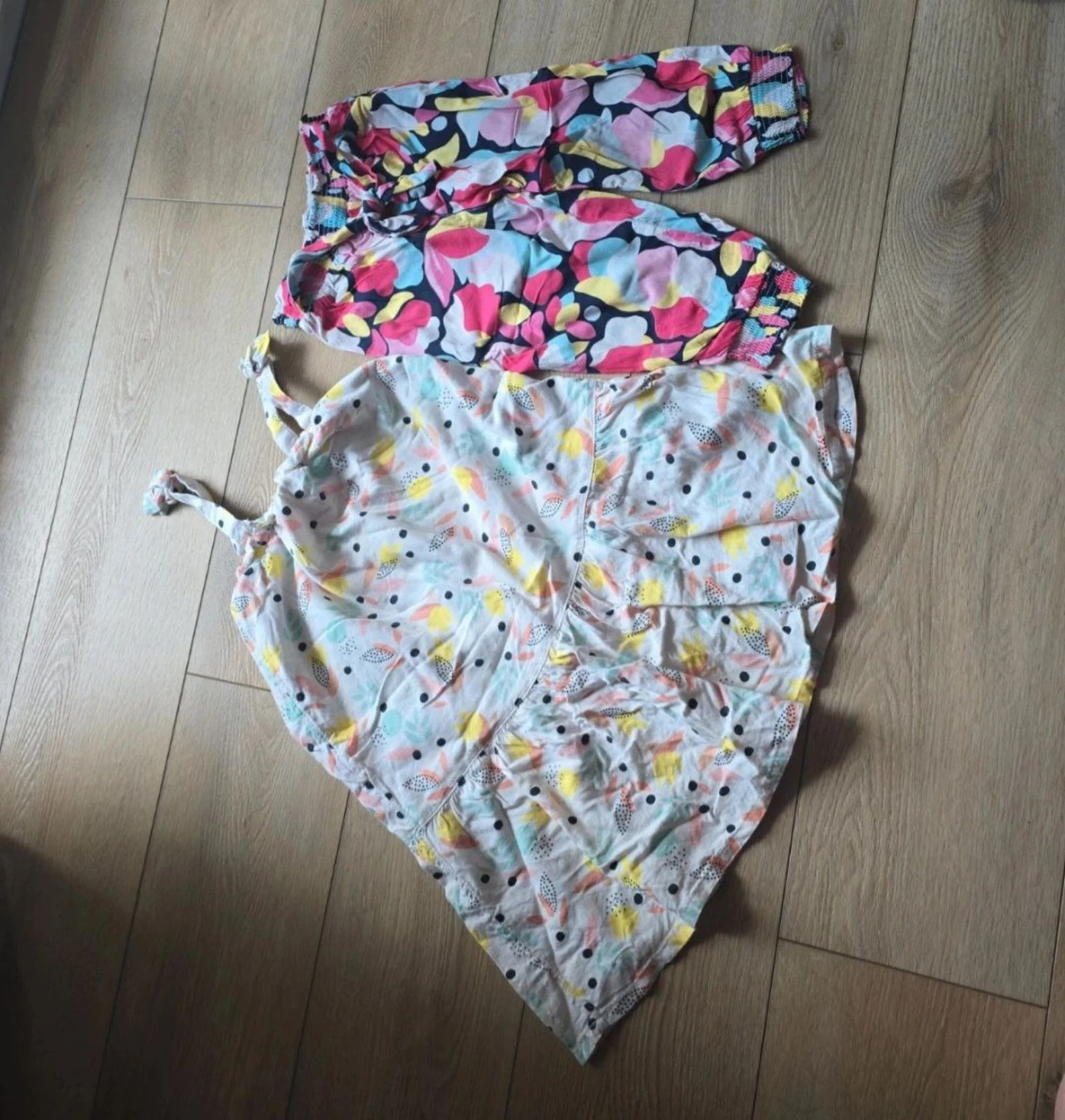 Lot robe + sarouel multicolore